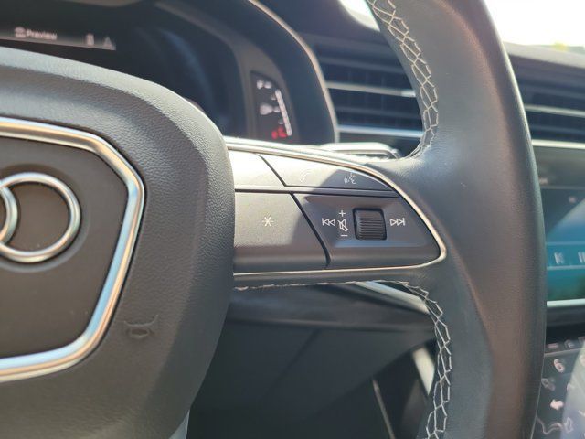 Used 2022 Audi Q8 Premium Plus AWD/4WD image 23