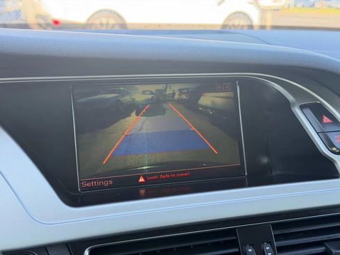 Used 2010 Audi A4 2.0T Premium Plus image 13