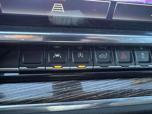 Used 2023 GMC Sierra 1500 Elevation image 33