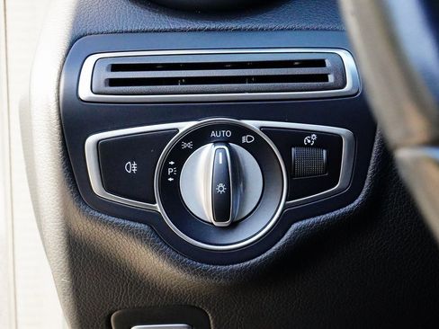 Used 2021 Mercedes-Benz C 300 C 300 w/ Premium Package image 25