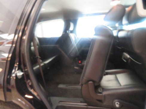Used 2018 Toyota Sequoia TRD Sport AWD/4WD image 29
