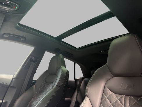 Used 2023 Audi SQ8 Premium Plus AWD/4WD image 15