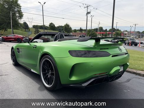 Used 2020 Mercedes-Benz AMG GT R image 23
