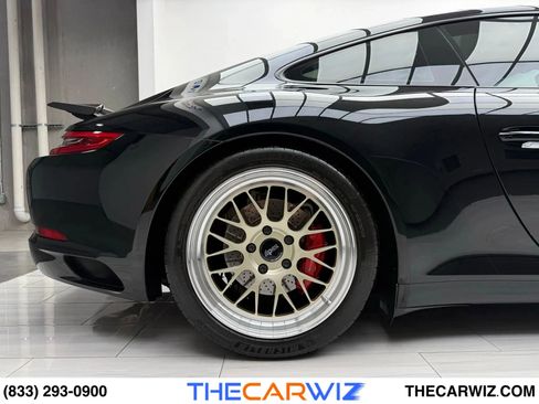 Used 2019 Porsche 911 Carrera S image 23
