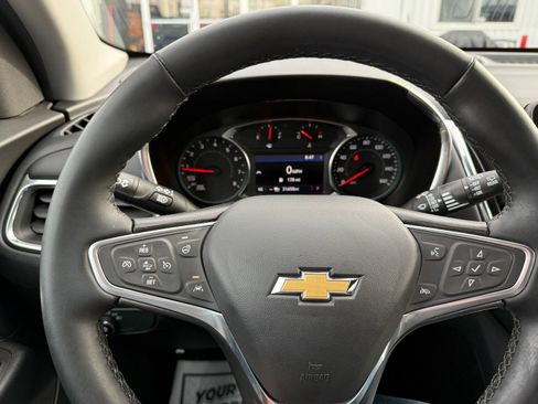 Used 2023 Chevrolet Equinox LT AWD/4WD image 25