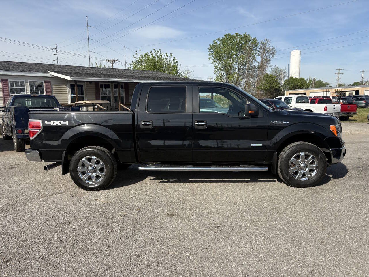 Used 2014 Ford F150 XLT w/ Equipment Group 302A Luxury AWD/4WD image 2