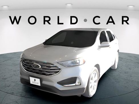 Used 2021 Ford Edge SEL image 3
