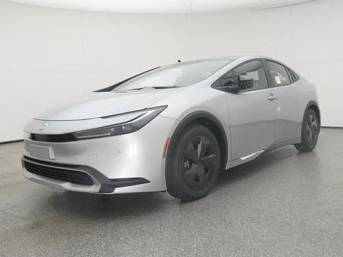 Used 2026 Toyota Prius Plug-In Hybrid FWD image 20