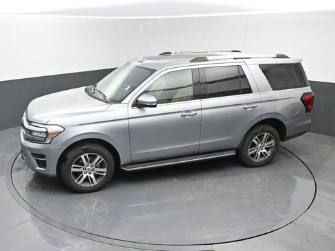 Used 2023 Ford Expedition Limited RWD image 33