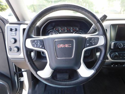 Used 2014 GMC Sierra 1500 SLT w/ SLT Crew Cab Value Package AWD/4WD image 8