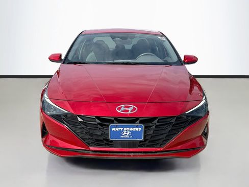 Used 2023 Hyundai Elantra SEL w/ Convenience Package image 2