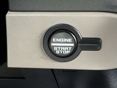 Certified 2024 Ford Bronco Wildtrak AWD/4WD image 34