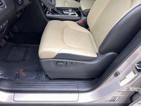 Used 2024 INFINITI QX80 Premium Select w/ Cargo Package AWD/4WD image 26