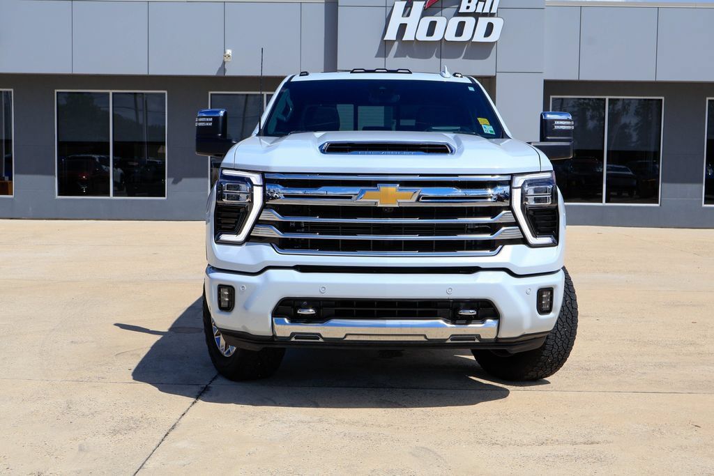 Used 2026 Chevrolet Silverado 2500 High Country w/ High Country Premium Package AWD/4WD image 23