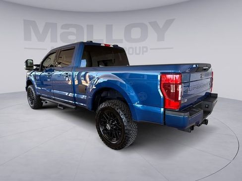 Used 2022 Ford F350 Lariat w/ Black Appearance Package image 3