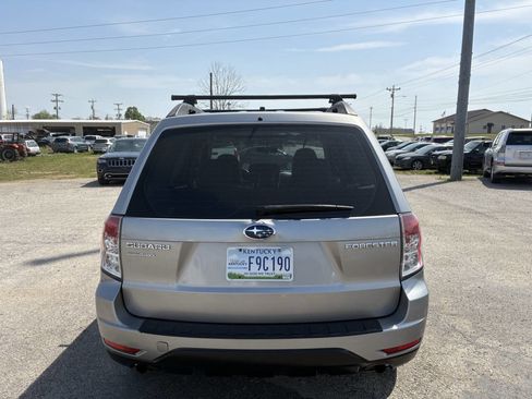 Used 2011 Subaru Forester 2.5X w/ Alloy Wheel Value Pkg image 9