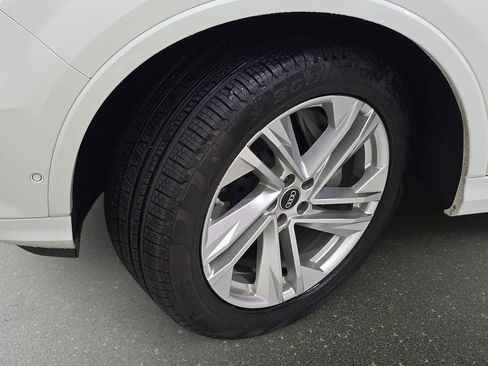 Used 2022 Audi Q7 2.0T Premium Plus AWD/4WD image 31