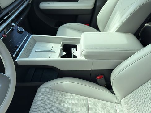 Used 2026 Hyundai Santa Fe SEL image 13