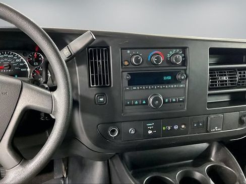 Used 2024 Chevrolet Express 3500 LT w/ LT Preferred Equipment Group RWD image 10