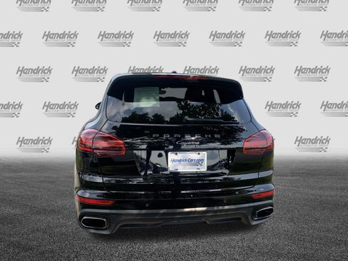 Used 2018 Porsche Cayenne Platinum Edition AWD/4WD image 7