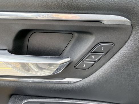 Used 2022 RAM 1500 Laramie image 36