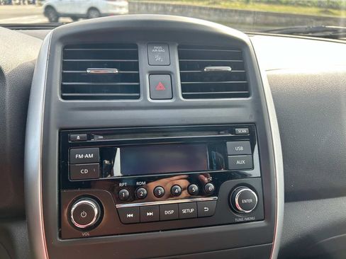 Used 2017 Nissan Versa SV image 27