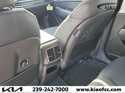 New 2027 Kia Sportage SX FWD image 14