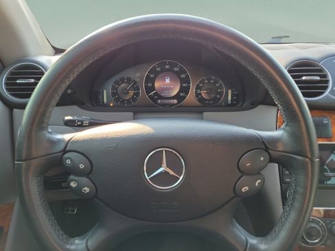 Used 2006 Mercedes-Benz CLK 350 Cabriolet image 17