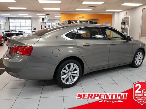 Used 2019 Chevrolet Impala LT w/ LT Convenience Package image 12