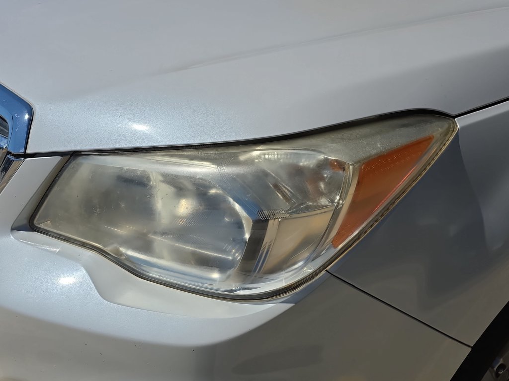 Used 2015 Subaru Forester 2.5i Premium w/ All-Weather Package AWD/4WD image 12
