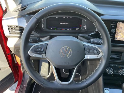 Used 2023 Volkswagen Taos SEL image 31