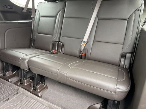 Used 2024 GMC Yukon XL Denali w/ LPO, Floor Liner Package RWD image 19