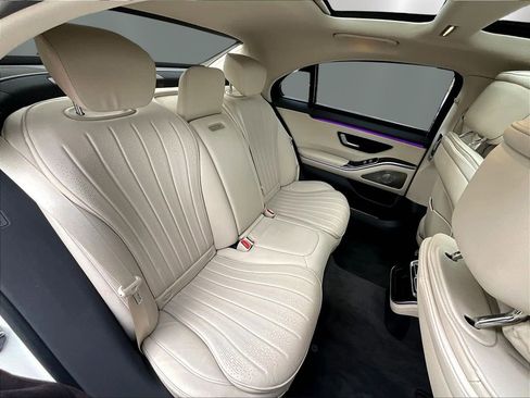 Used 2022 Mercedes-Benz S 580 4MATIC Sedan image 25