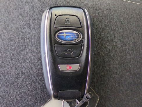 Used 2019 Subaru Forester Limited w/ Popular Package #3 image 30