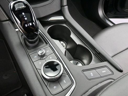 Certified 2025 Cadillac XT5 Premium Luxury FWD image 23