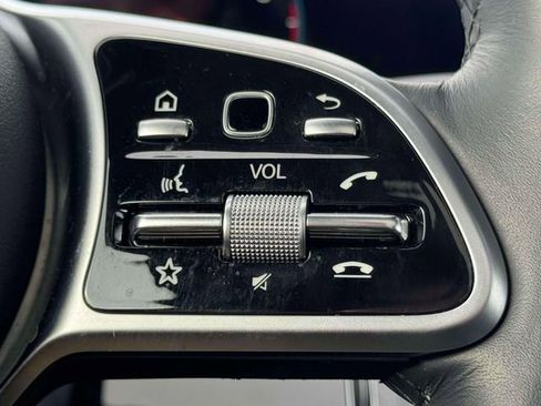 Used 2023 Mercedes-Benz GLS 450 4MATIC image 25