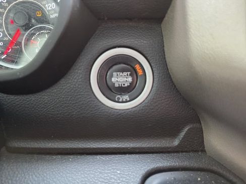 Used 2016 RAM 2500 Tradesman AWD/4WD image 46