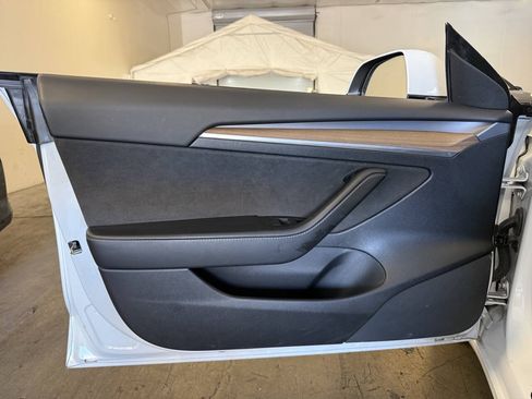 Used 2021 Tesla Model 3 Long Range AWD/4WD image 30