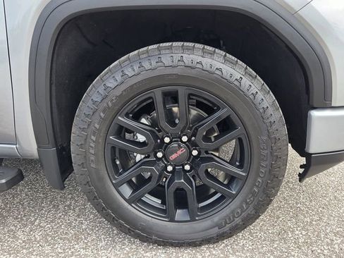 Used 2024 GMC Sierra 1500 Elevation w/ Elevation Premium Package AWD/4WD image 11