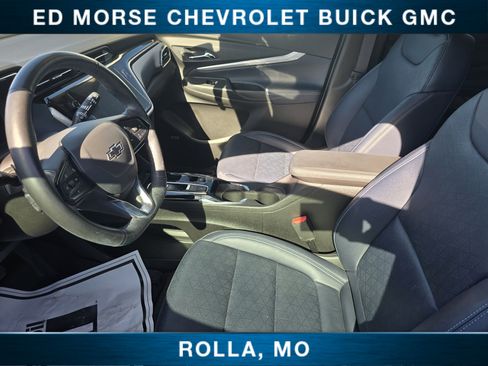Certified 2022 Chevrolet Bolt EUV Premier w/ Sun & Sound Package FWD image 14