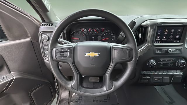 Used 2025 Chevrolet Silverado 2500 Custom w/ Custom Value Package AWD/4WD image 13
