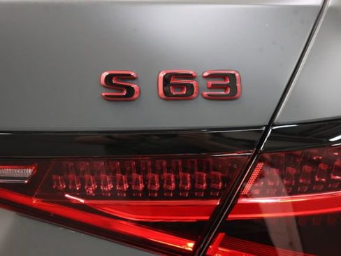 Used 2025 Mercedes-Benz S 63 AMG S image 79