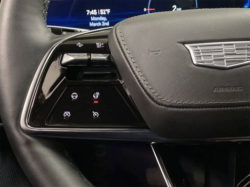 Certified 2024 Cadillac Lyriq Luxury w/ Nappa Leather Package image 21