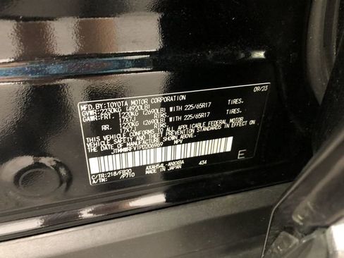 Used 2023 Toyota RAV4 LE image 30