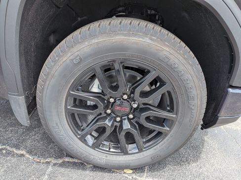 New 2026 GMC Sierra 1500 Elevation AWD/4WD image 12