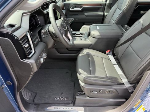 New 2026 GMC Sierra 2500 Denali AWD/4WD image 7