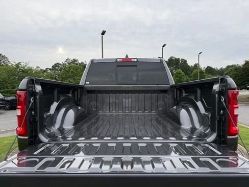New 2026 RAM 1500 Big Horn AWD/4WD image 29