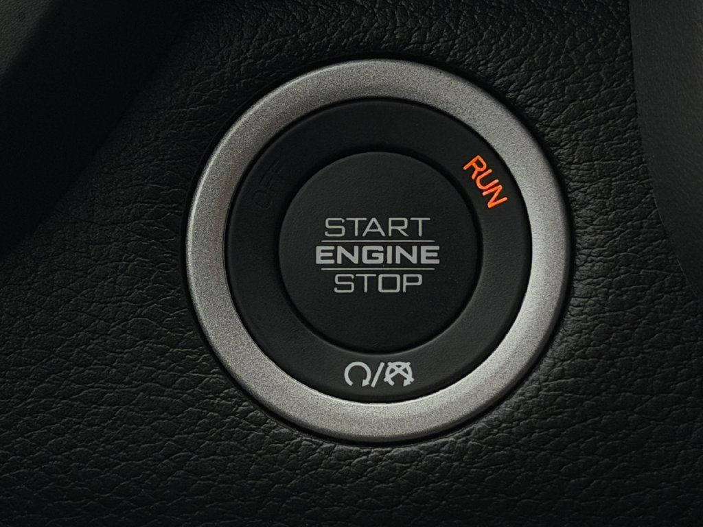 Used 2026 RAM 1500 Big Horn AWD/4WD image 16
