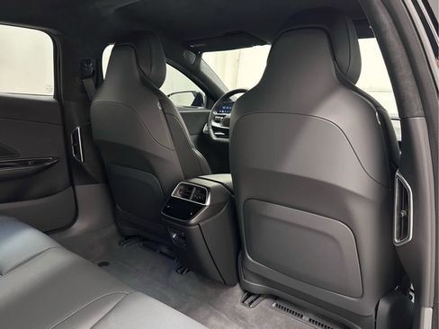 Used 2023 Lucid Air Pure image 19