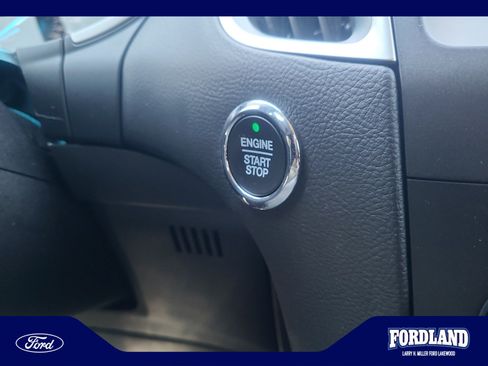 Used 2019 Ford Edge SEL w/ Equipment Group 201A AWD/4WD image 29